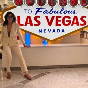 Meet your Posher, Deirdre